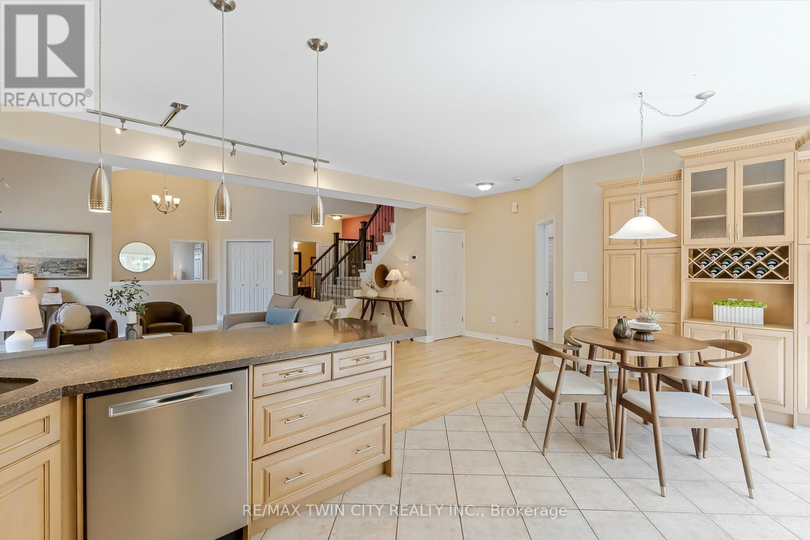 227 Chestnut Hill Crescent, Kitchener, Ontario  N2P 2X3 - Photo 18 - X13053764