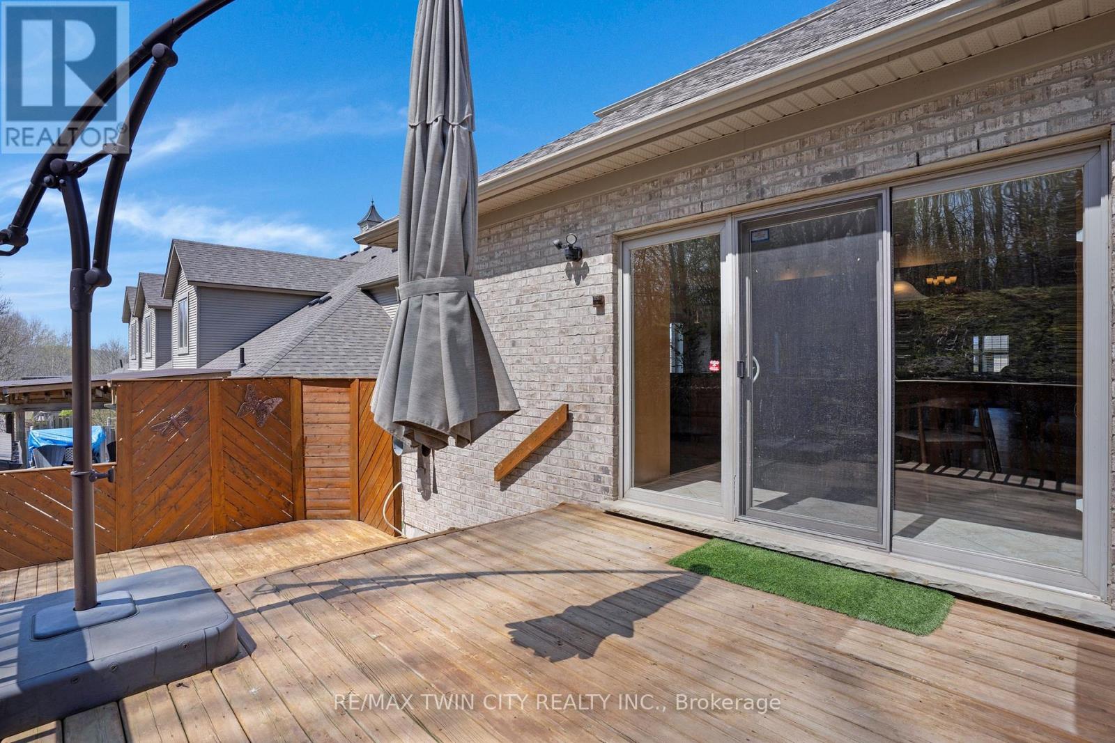 227 Chestnut Hill Crescent, Kitchener, Ontario  N2P 2X3 - Photo 36 - X13053764