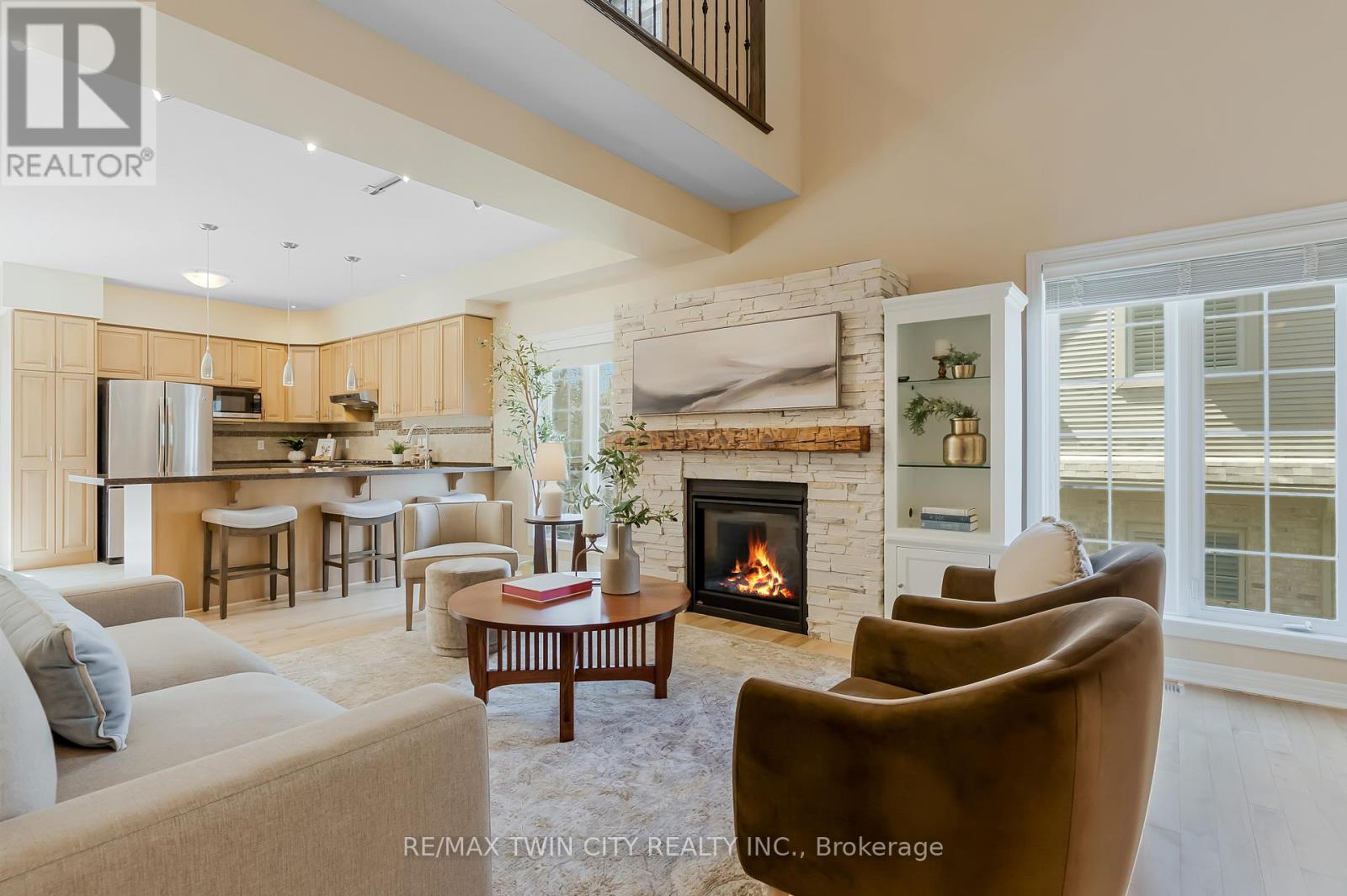 227 Chestnut Hill Crescent, Kitchener, Ontario  N2P 2X3 - Photo 9 - X13053764