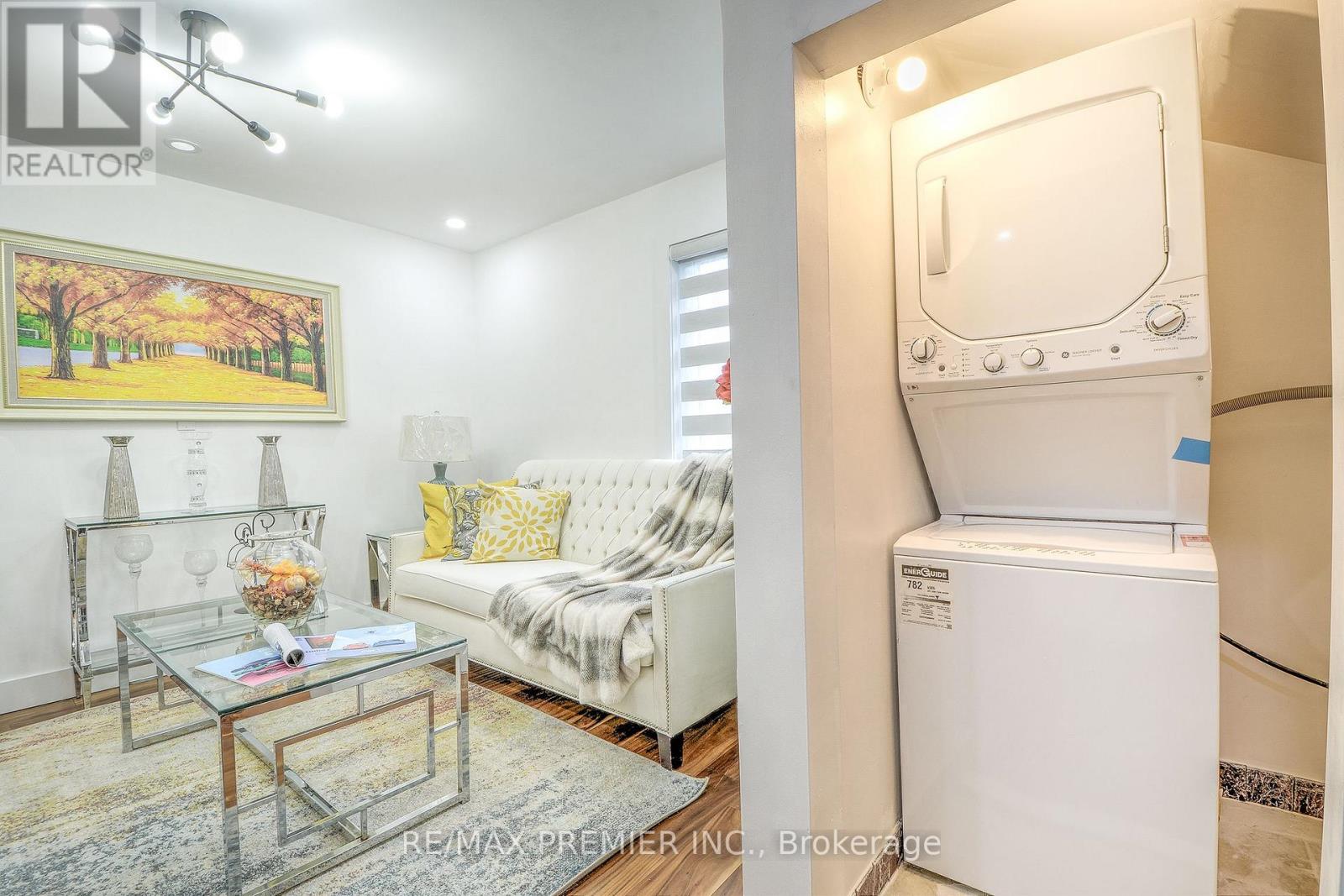 1467 Ouellette Avenue, Windsor, Ontario  N8X 1K1 - Photo 25 - X13053810