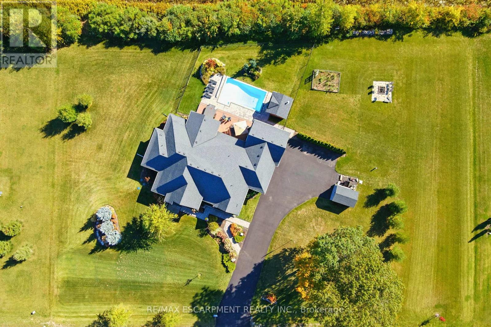 41 Shakespeare Road, Hamilton, Ontario  L9H 7R5 - Photo 48 - X13053834