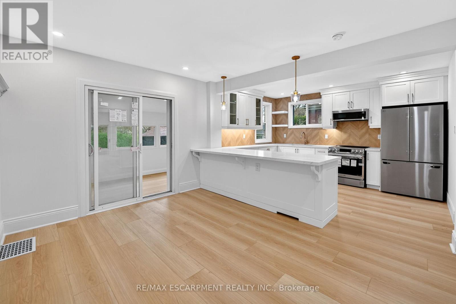 101 Houghton Avenue S, Hamilton, Ontario  L8K 2M9 - Photo 13 - X13053854