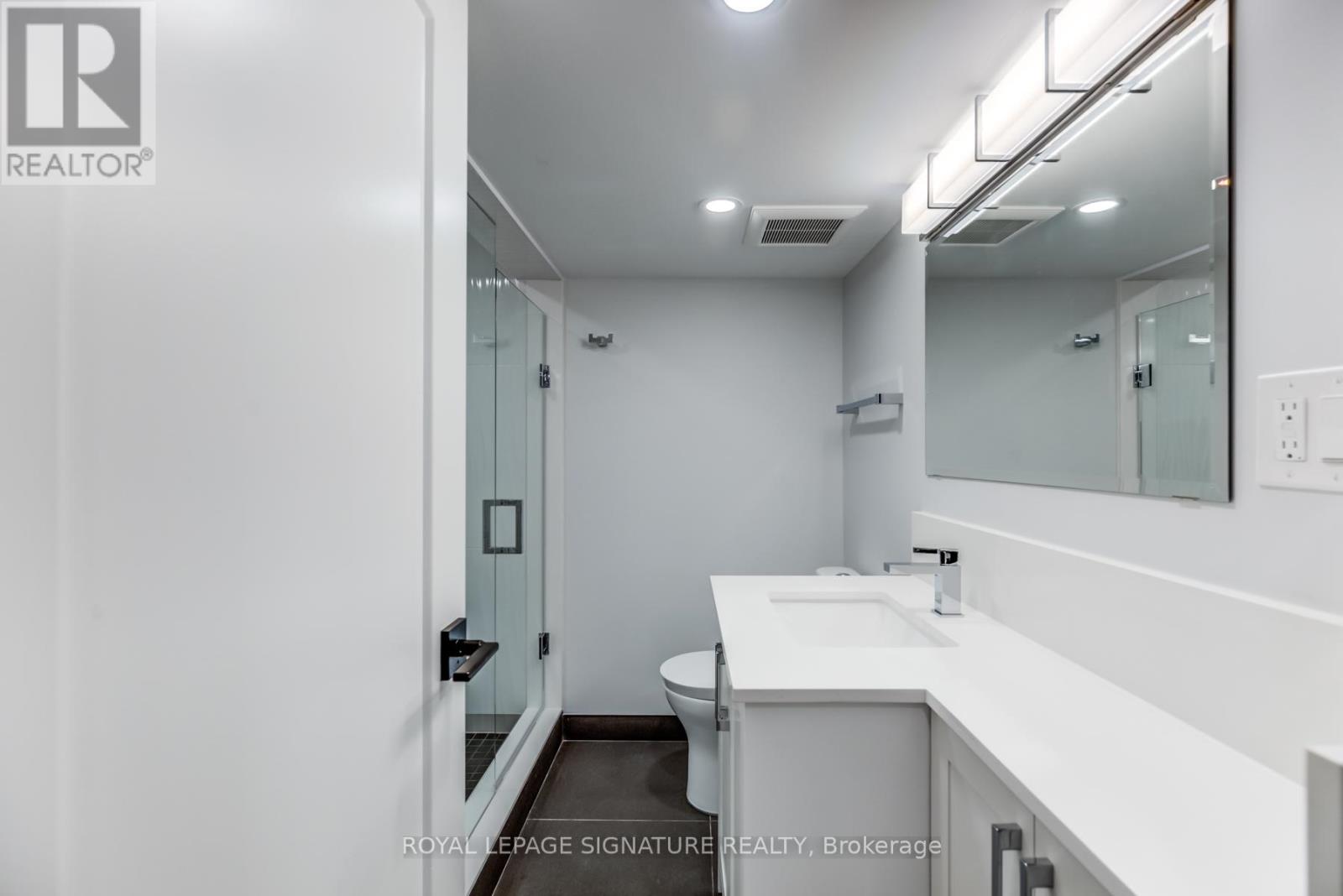 Bsmt - 16 Boem Avenue, Toronto, Ontario  M1R 3T1 - Photo 12 - E13052588