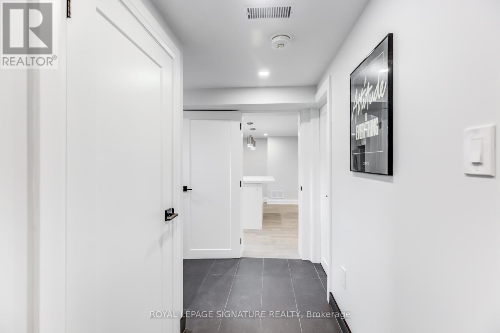 Bsmt - 16 Boem Avenue, Toronto, Ontario  M1R 3T1 - Photo 3 - E13052588