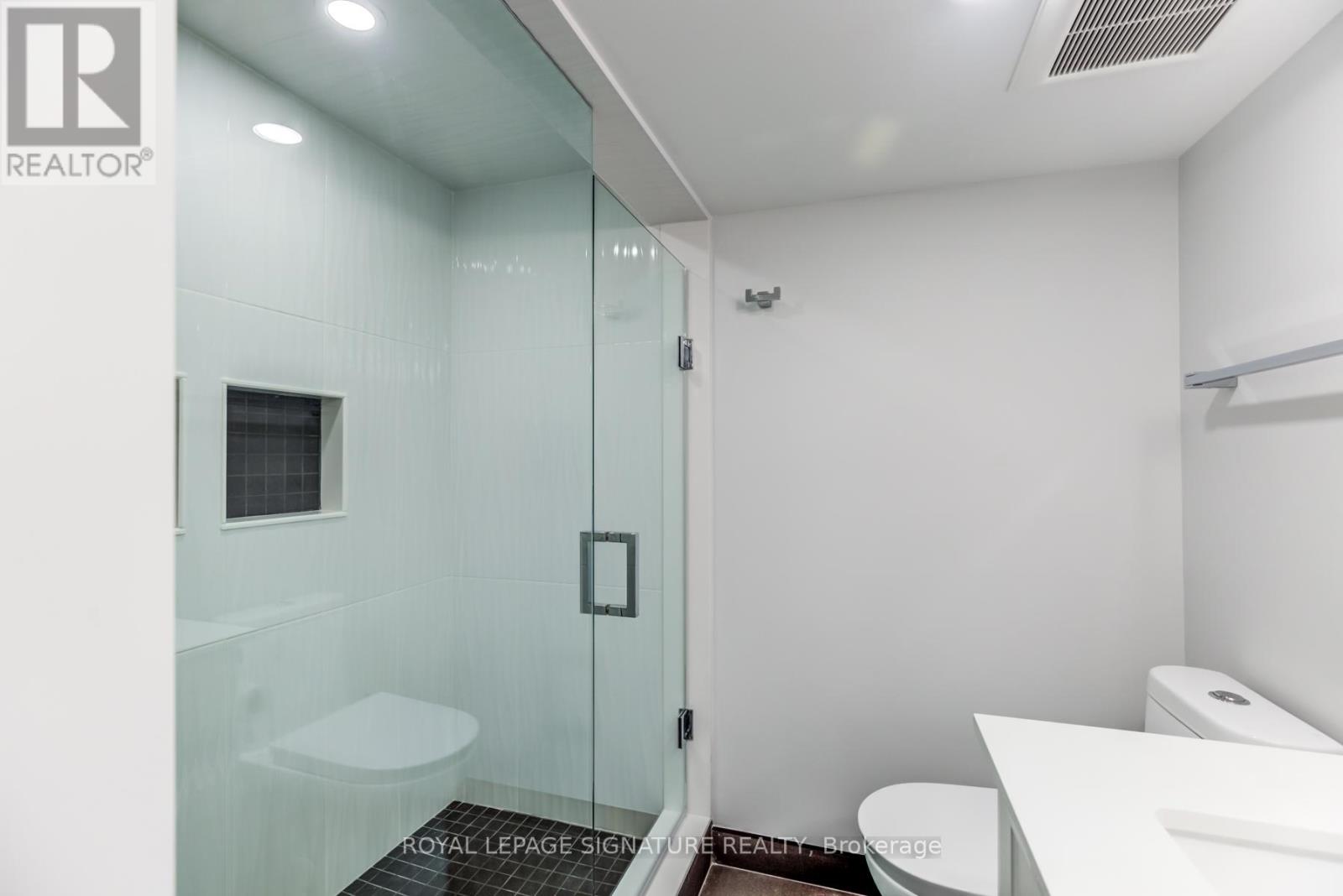 Bsmt - 16 Boem Avenue, Toronto, Ontario  M1R 3T1 - Photo 13 - E13052588