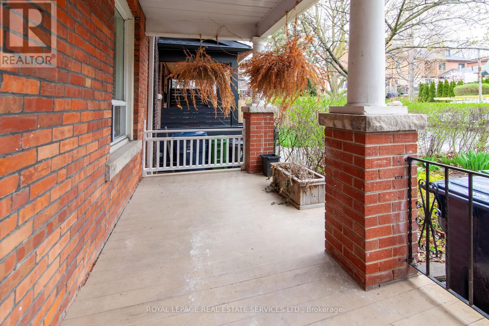 40 Prince Rupert Avenue, Toronto, Ontario  M6P 2A7 - Photo 2 - W13049990