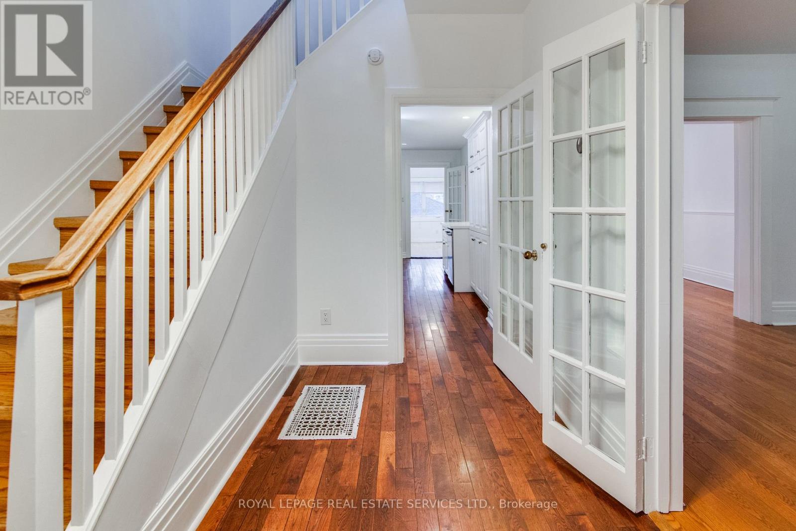 40 Prince Rupert Avenue, Toronto, Ontario  M6P 2A7 - Photo 20 - W13049990