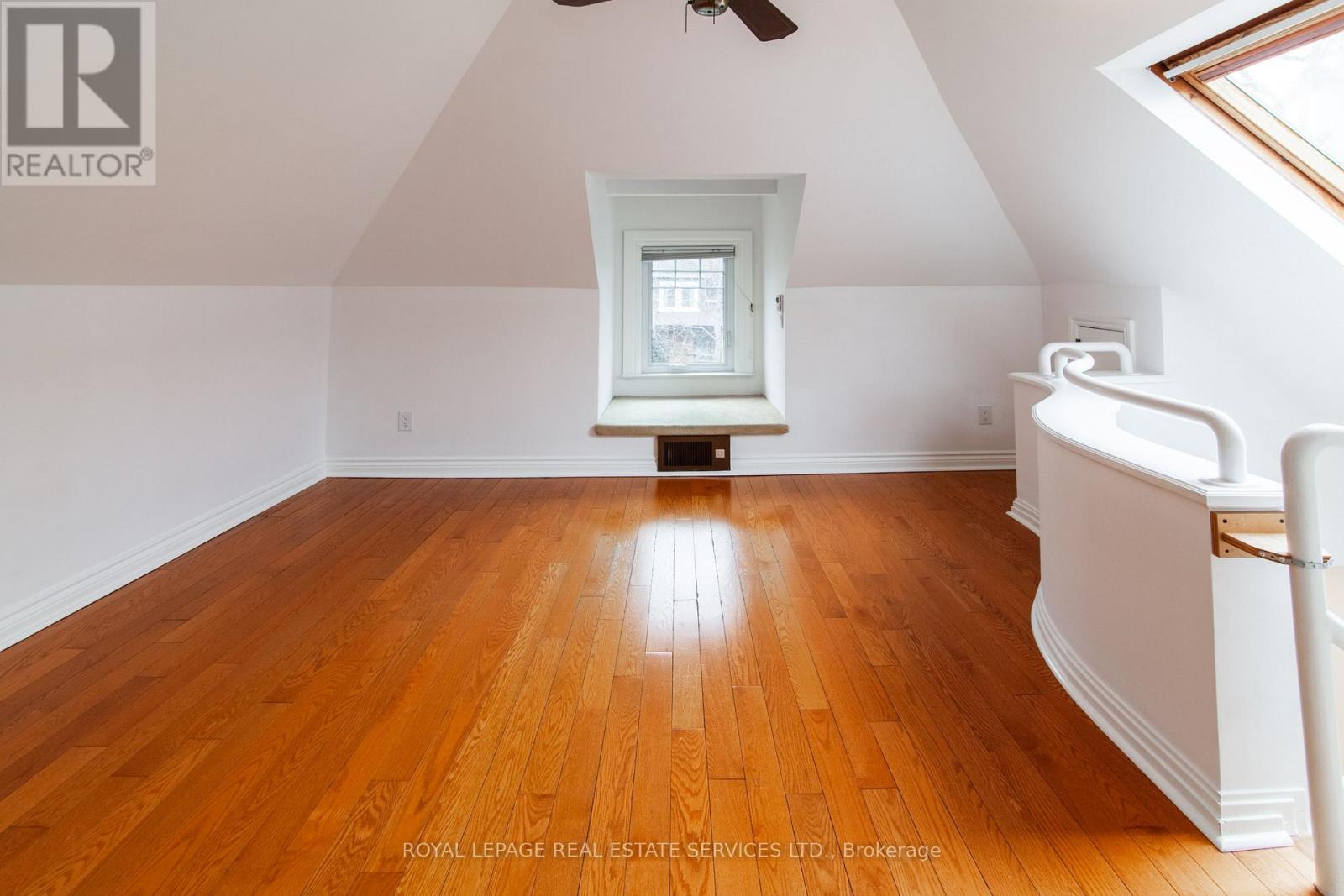 40 Prince Rupert Avenue, Toronto, Ontario  M6P 2A7 - Photo 34 - W13049990