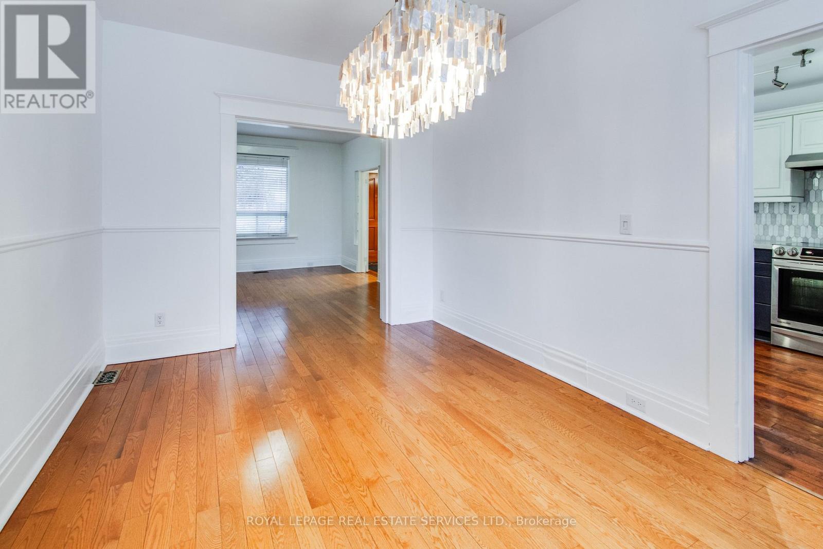 40 Prince Rupert Avenue, Toronto, Ontario  M6P 2A7 - Photo 10 - W13049990