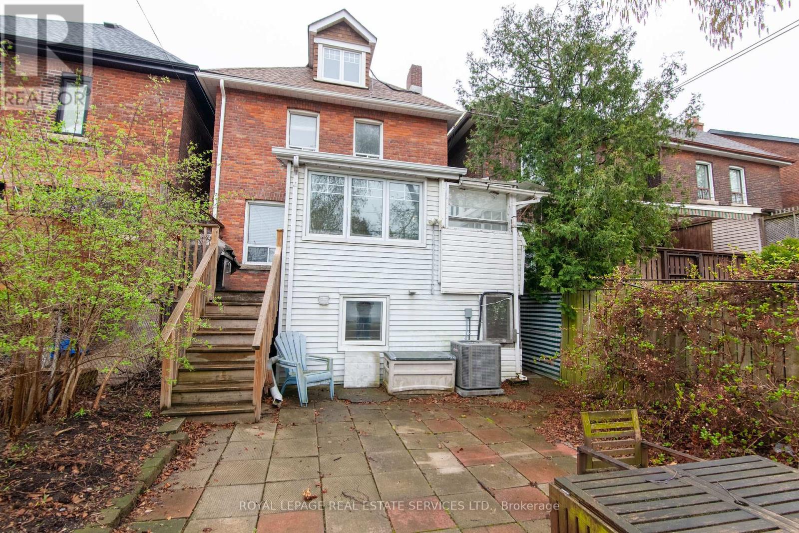 40 Prince Rupert Avenue, Toronto, Ontario  M6P 2A7 - Photo 42 - W13049990