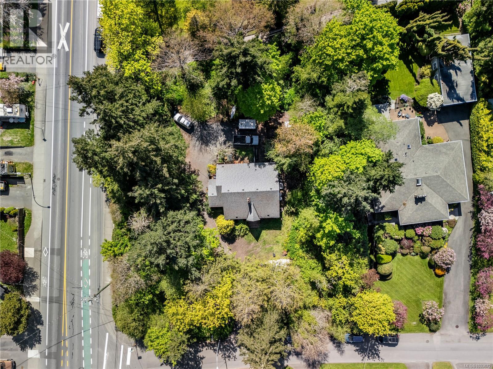 2895 Murray Dr, Saanich, British Columbia  V9A 2S6 - Photo 27 - 1033672