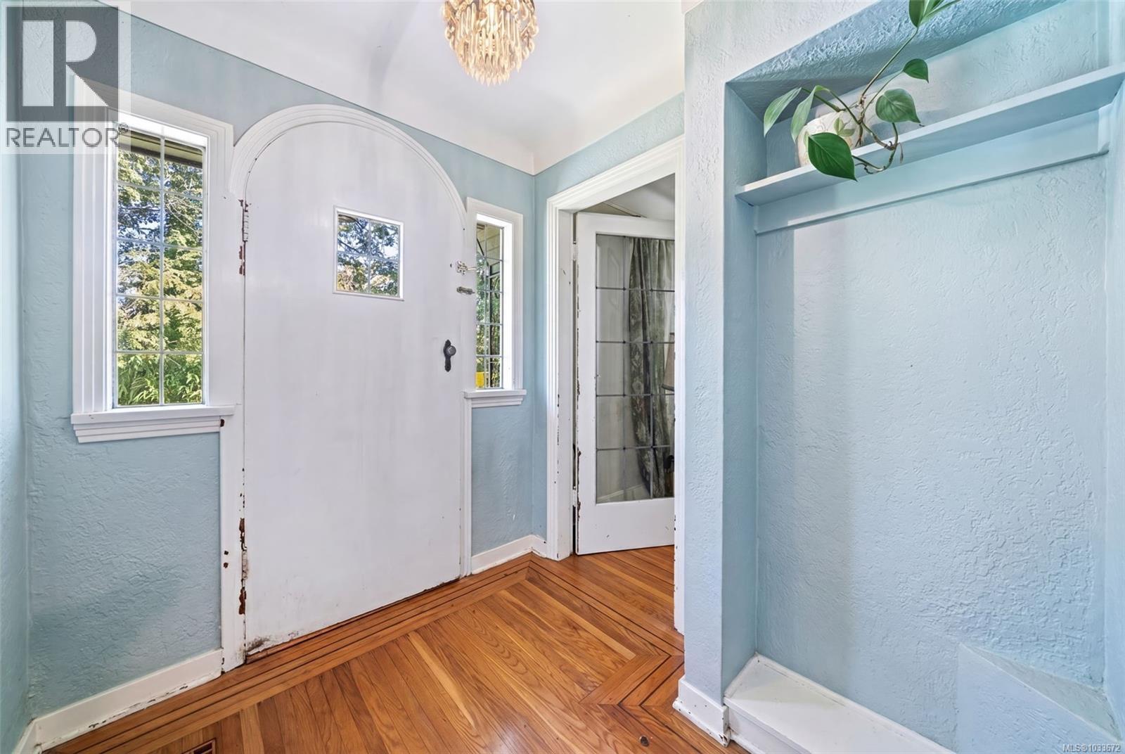 2895 Murray Dr, Saanich, British Columbia  V9A 2S6 - Photo 6 - 1033672