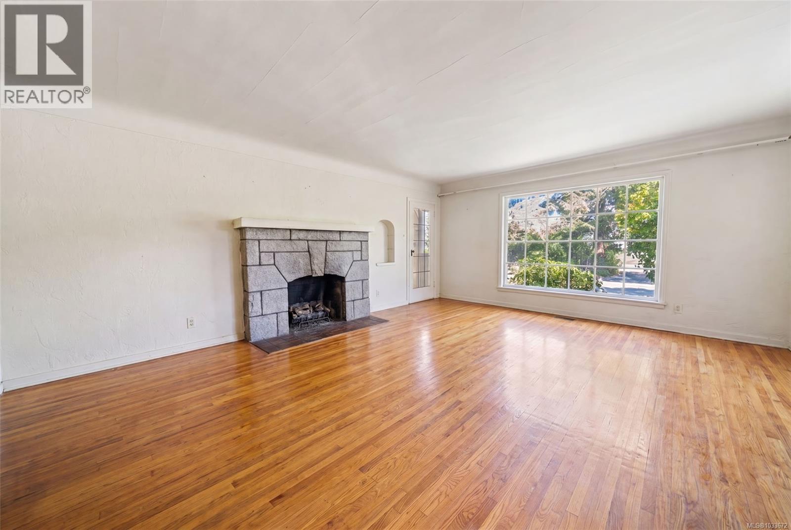 2895 Murray Dr, Saanich, British Columbia  V9A 2S6 - Photo 7 - 1033672