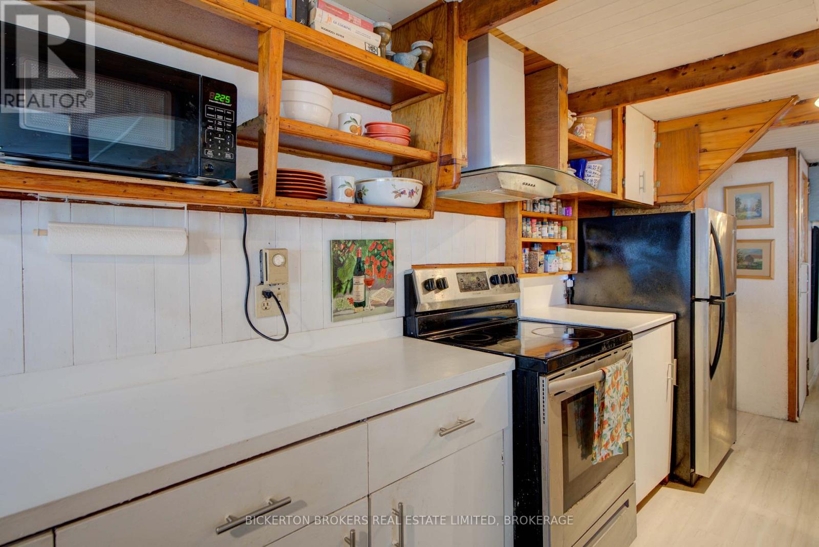 15 Sturtivans Lane, Front Of Leeds & Seeleys Bay, Ontario  K7G 2V4 - Photo 27 - X12887896