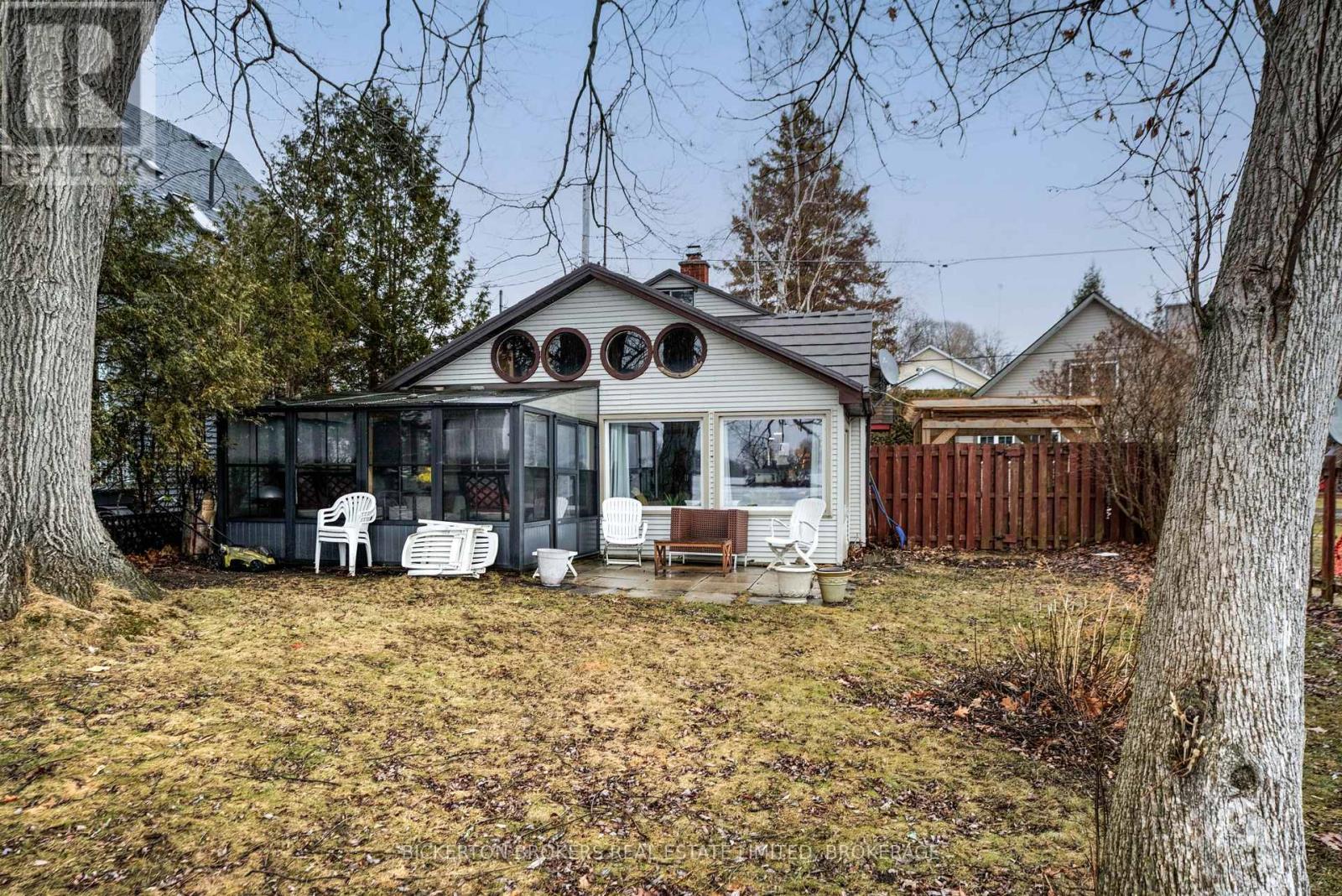 15 Sturtivans Lane, Front Of Leeds & Seeleys Bay, Ontario  K7G 2V4 - Photo 9 - X12887896