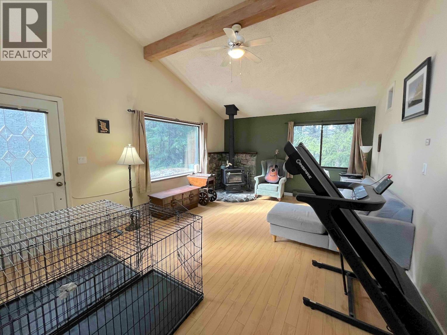 102 Chase Road, Christina Lake, British Columbia  V0H 1E0 - Photo 7 - 10385180