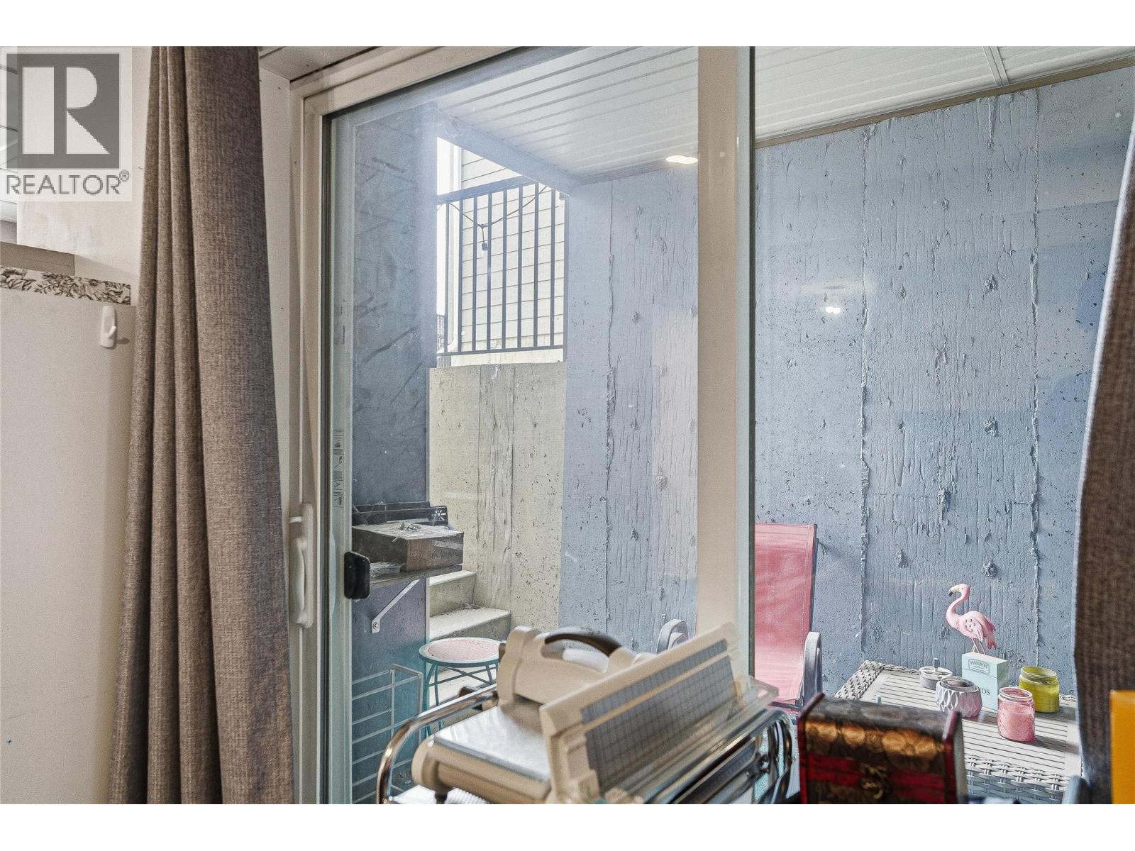 2045 Stagecoach Drive Unit# 102, Kamloops, British Columbia  V2B 0H8 - Photo 27 - 10383408