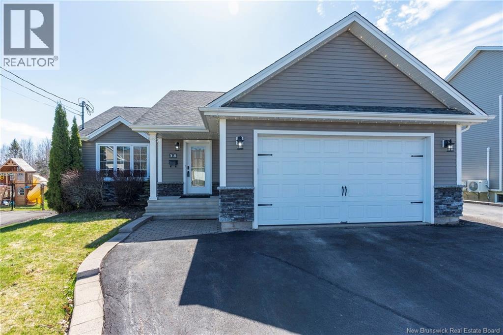 38 Forest Grove Road, Moncton, New Brunswick  E1G 5K5 - Photo 1 - NB137932