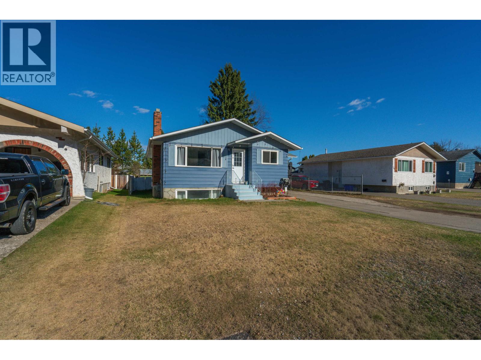 122 Van Somer Street, Prince George, British Columbia  V2M 6E1 - Photo 3 - R3116618