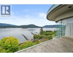 828 BEACHVIEW DRIVE, North Vancouver, British Columbia
