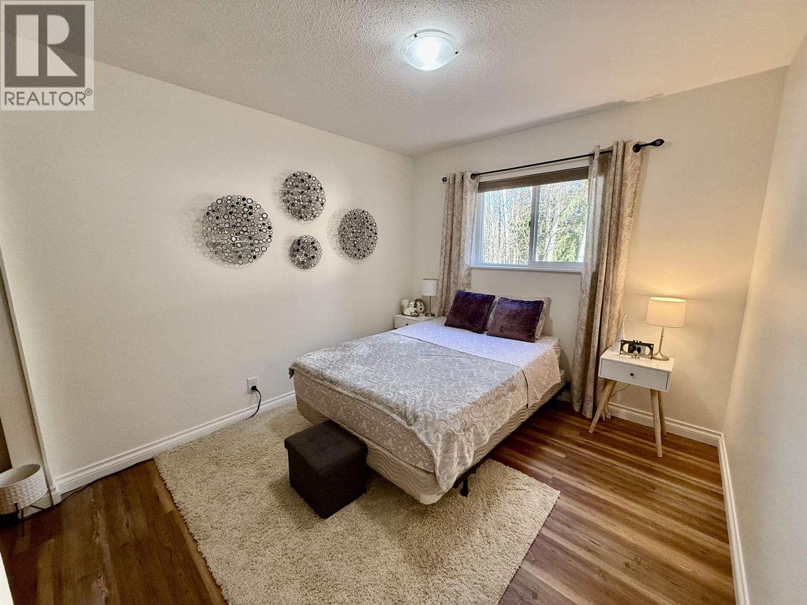 4975 Gloinnzun Drive, 108 Mile Ranch, British Columbia  V0K 2Z0 - Photo 15 - R3116349