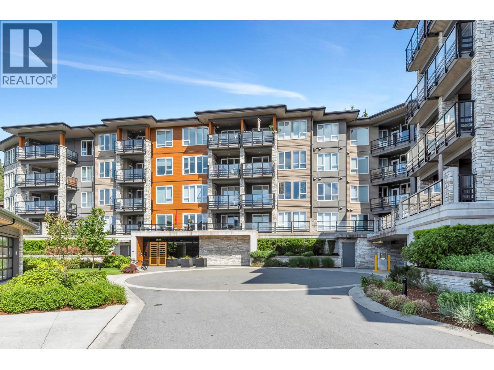 104 3825 Cates Landing Way, North Vancouver, British Columbia  V7G 0A6 - Photo 2 - R3093442