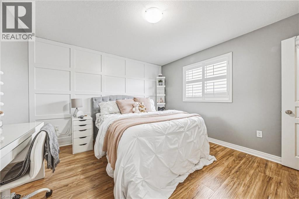 419 Dicenzo Drive, Hamilton, Ontario  L9B 0B3 - Photo 19 - 40823078