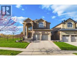 419 DICENZO Drive, Hamilton, Ontario