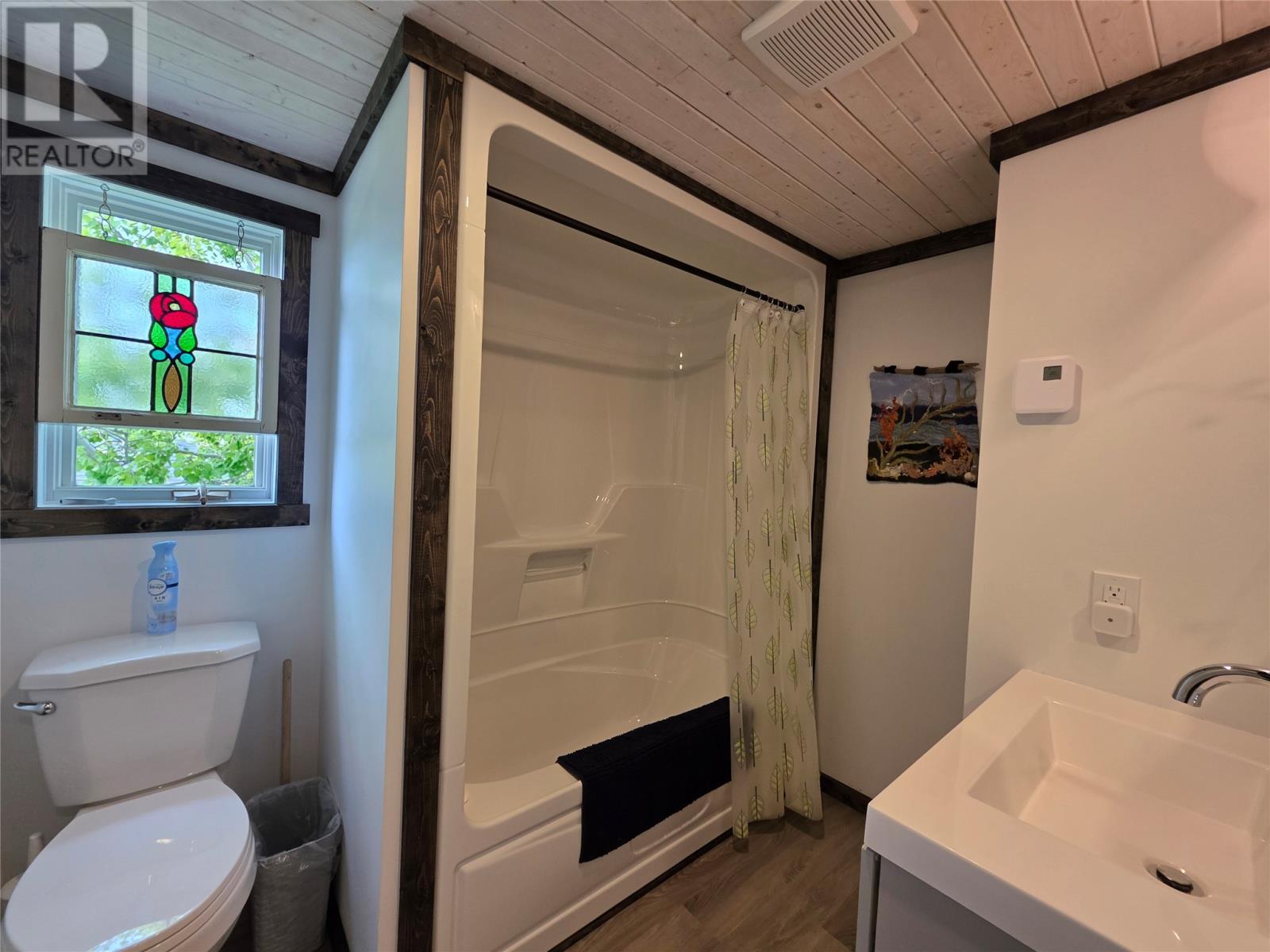 10 Legges Hill S, Twillingate, Newfoundland & Labrador  A0G 1Y0 - Photo 35 - 1296684