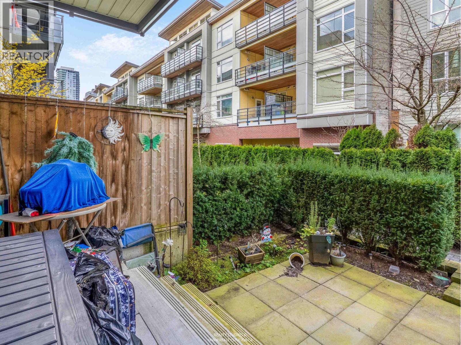 120 5355 Lane Street, Burnaby, British Columbia  V5H 0H1 - Photo 11 - R3093206