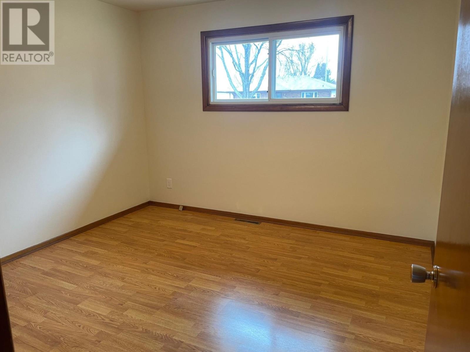 453 Amethyst Cres, Thunder Bay, Ontario  P7C 1T3 - Photo 8 - TB2600817