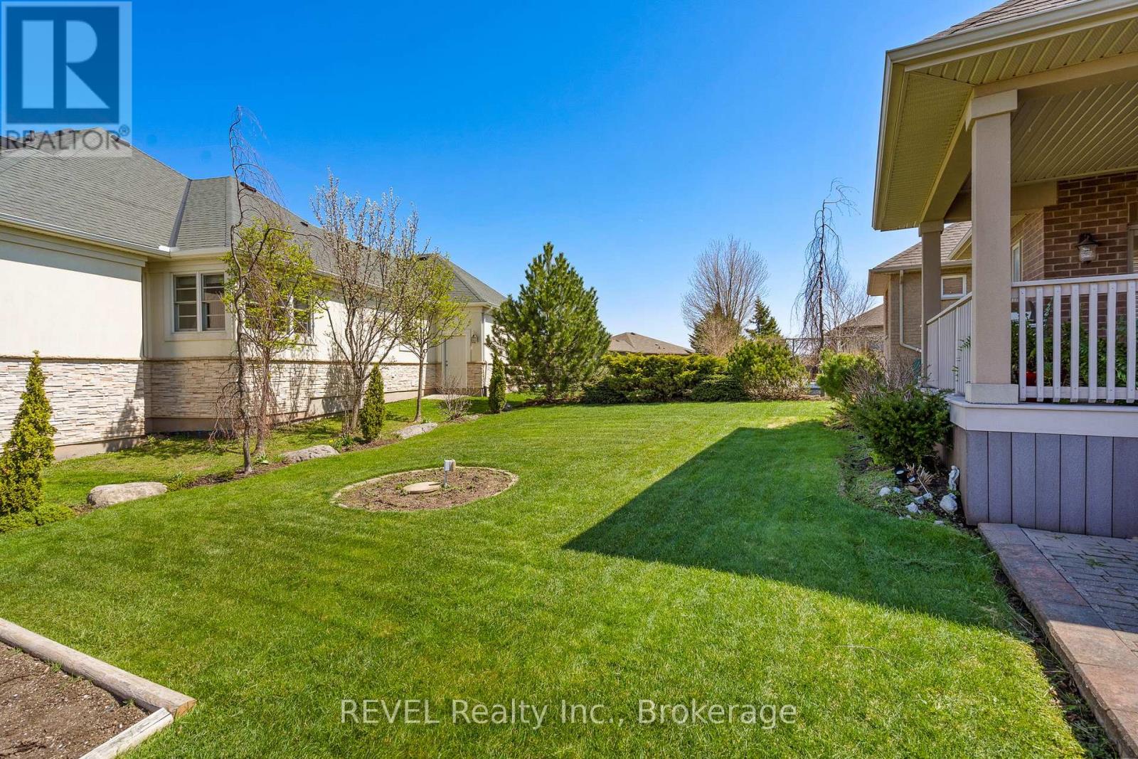 32 Magnolia Lane, Welland, Ontario  L3B 6H9 - Photo 30 - X13053962