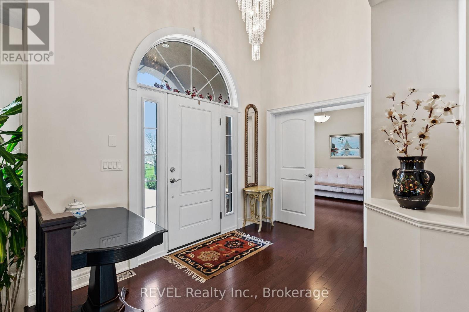 32 Magnolia Lane, Welland, Ontario  L3B 6H9 - Photo 4 - X13053962