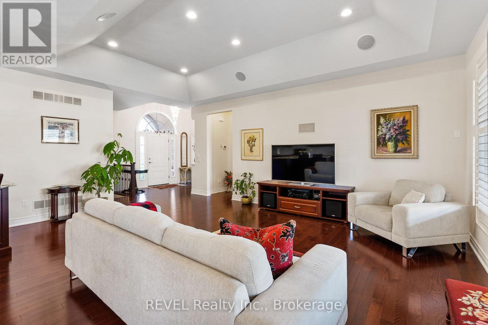 32 Magnolia Lane, Welland, Ontario  L3B 6H9 - Photo 6 - X13053962