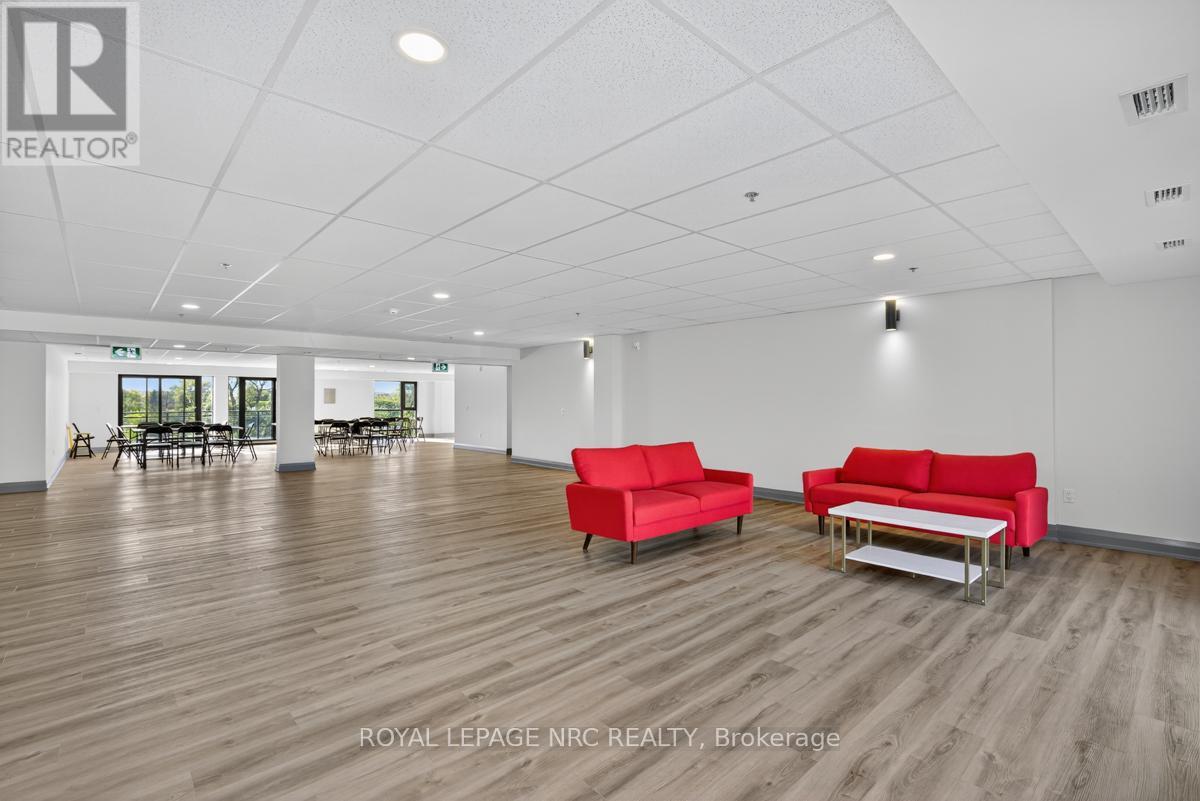 Up32 - 50 Herrick Avenue, St. Catharines, Ontario  L2P 2T9 - Photo 12 - X13054002