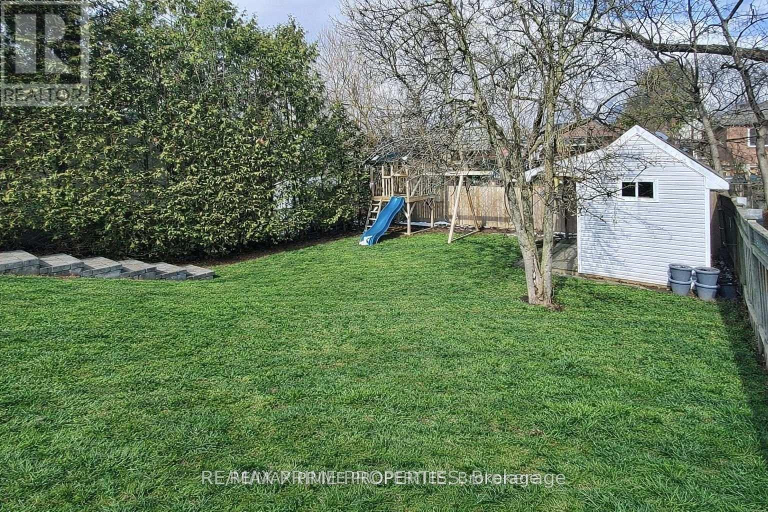 17 Tardree Place, Toronto, Ontario  M1R 3X2 - Photo 1 - E12977542