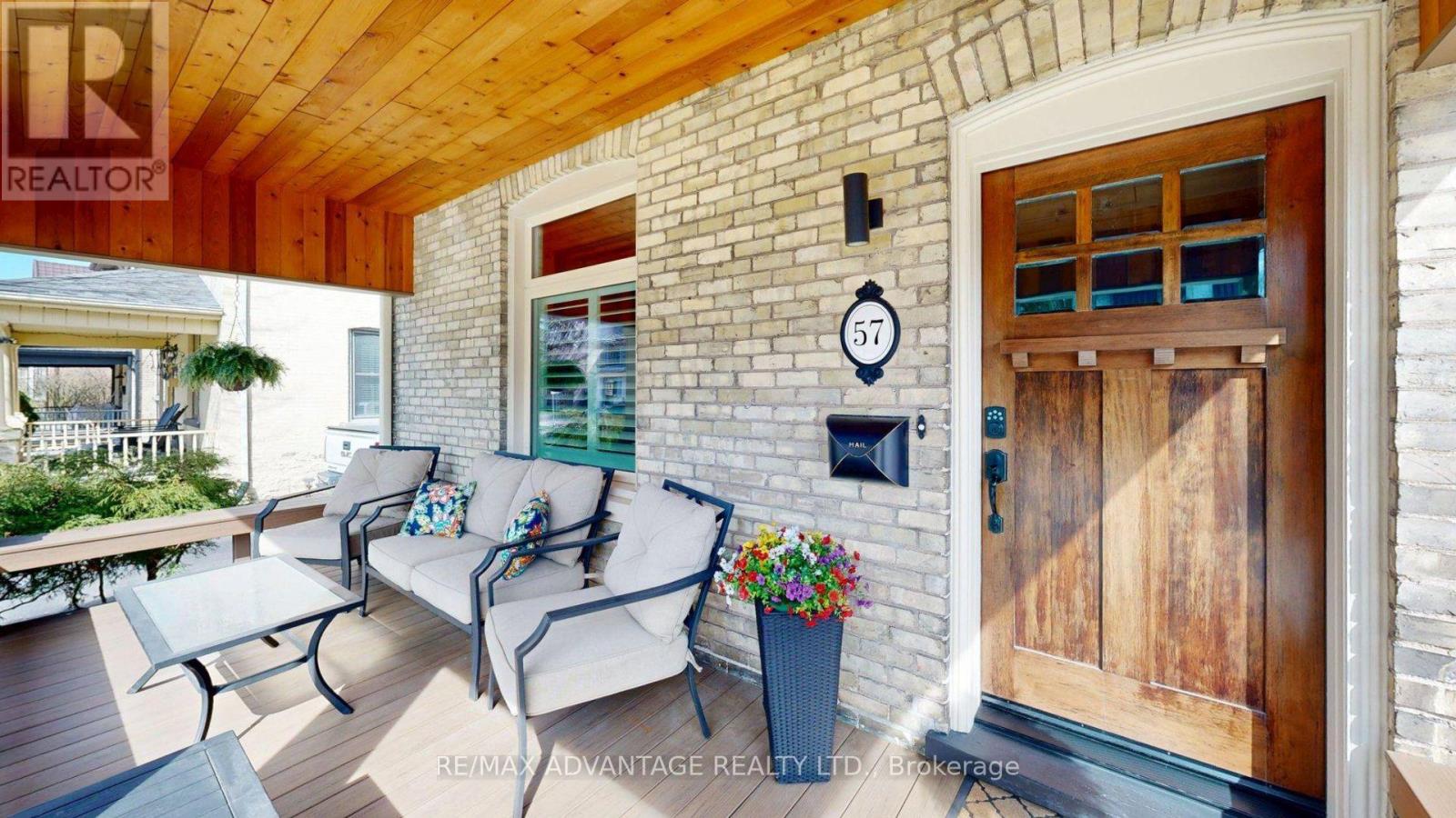 57 Queen Street, St. Thomas, Ontario  N5R 3J4 - Photo 11 - X12962090