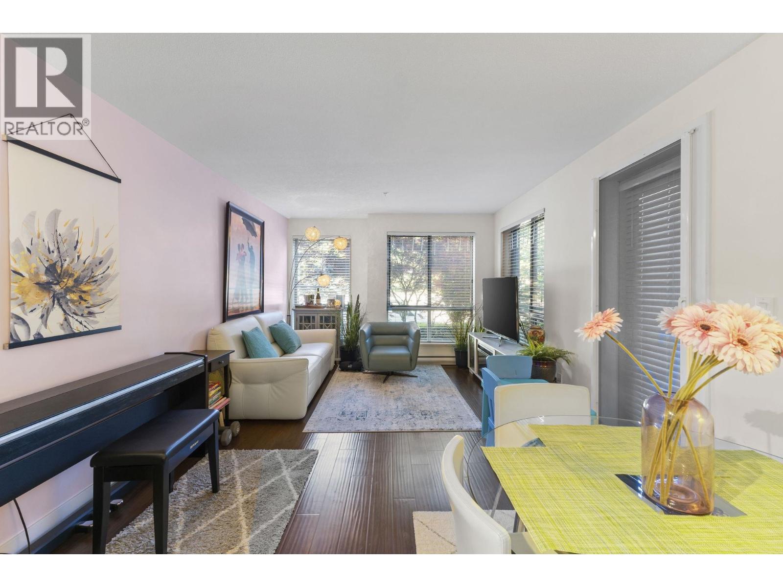 211 500 Royal Avenue, New Westminster, British Columbia  V3L 0G5 - Photo 3 - R3116704