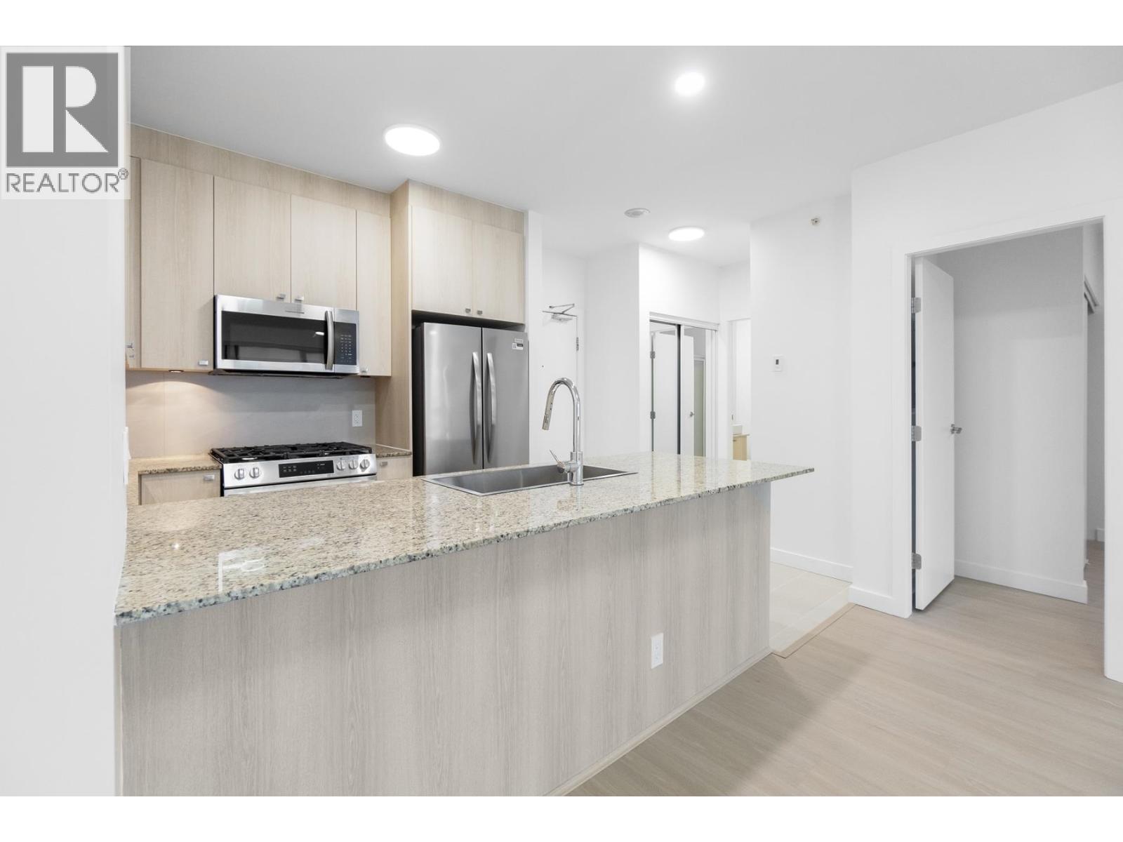 1803 400 Capilano Road, Port Moody, British Columbia  V3H 0E1 - Photo 12 - R3116706