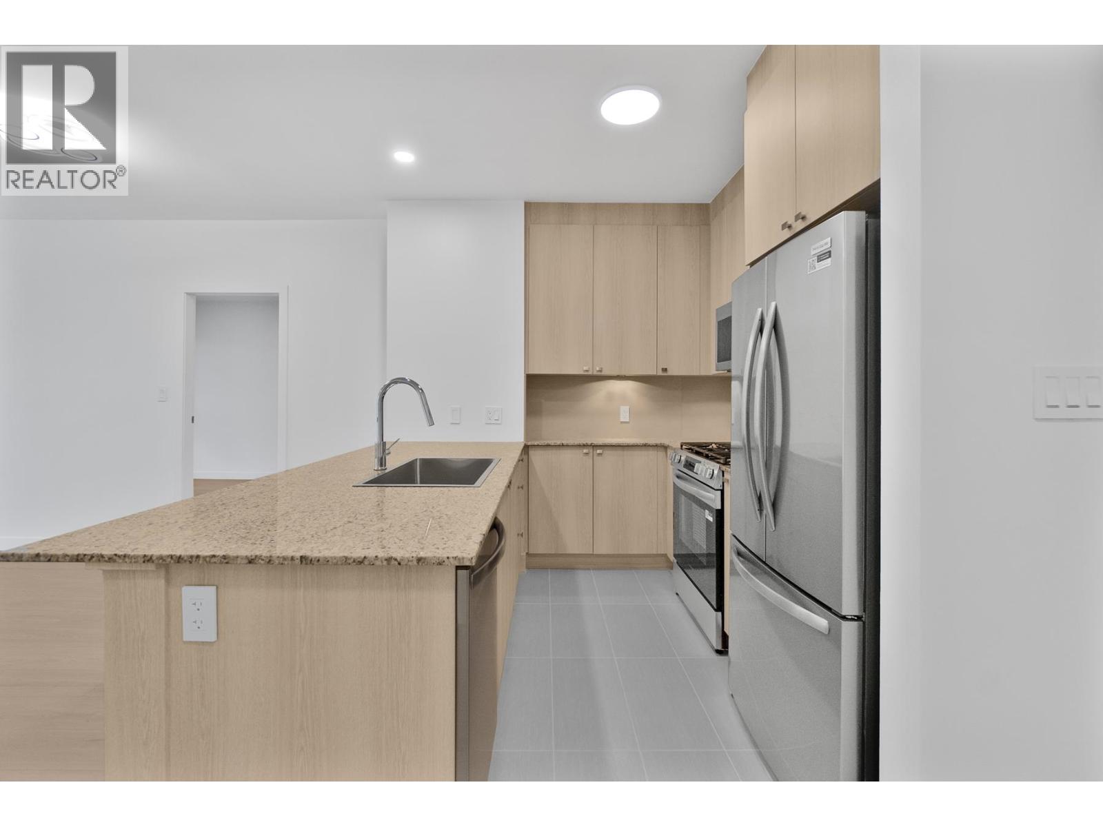 1803 400 Capilano Road, Port Moody, British Columbia  V3H 0E1 - Photo 8 - R3116706