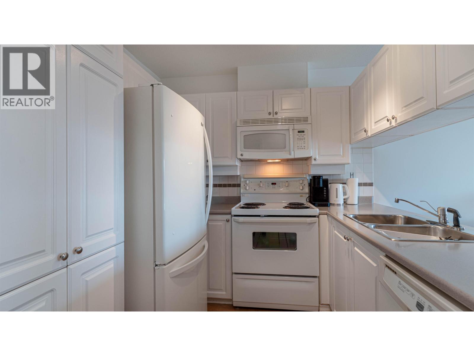 303 1035 Auckland Street, New Westminster, British Columbia  V3M 1K9 - Photo 3 - R3116722