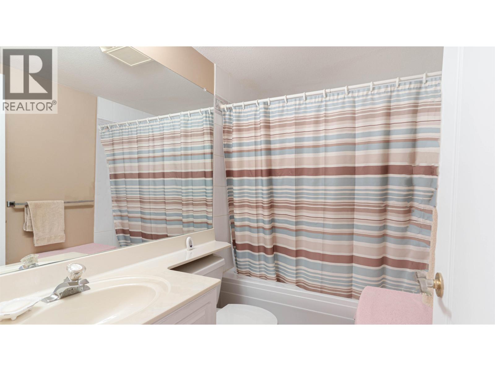 303 1035 Auckland Street, New Westminster, British Columbia  V3M 1K9 - Photo 9 - R3116722