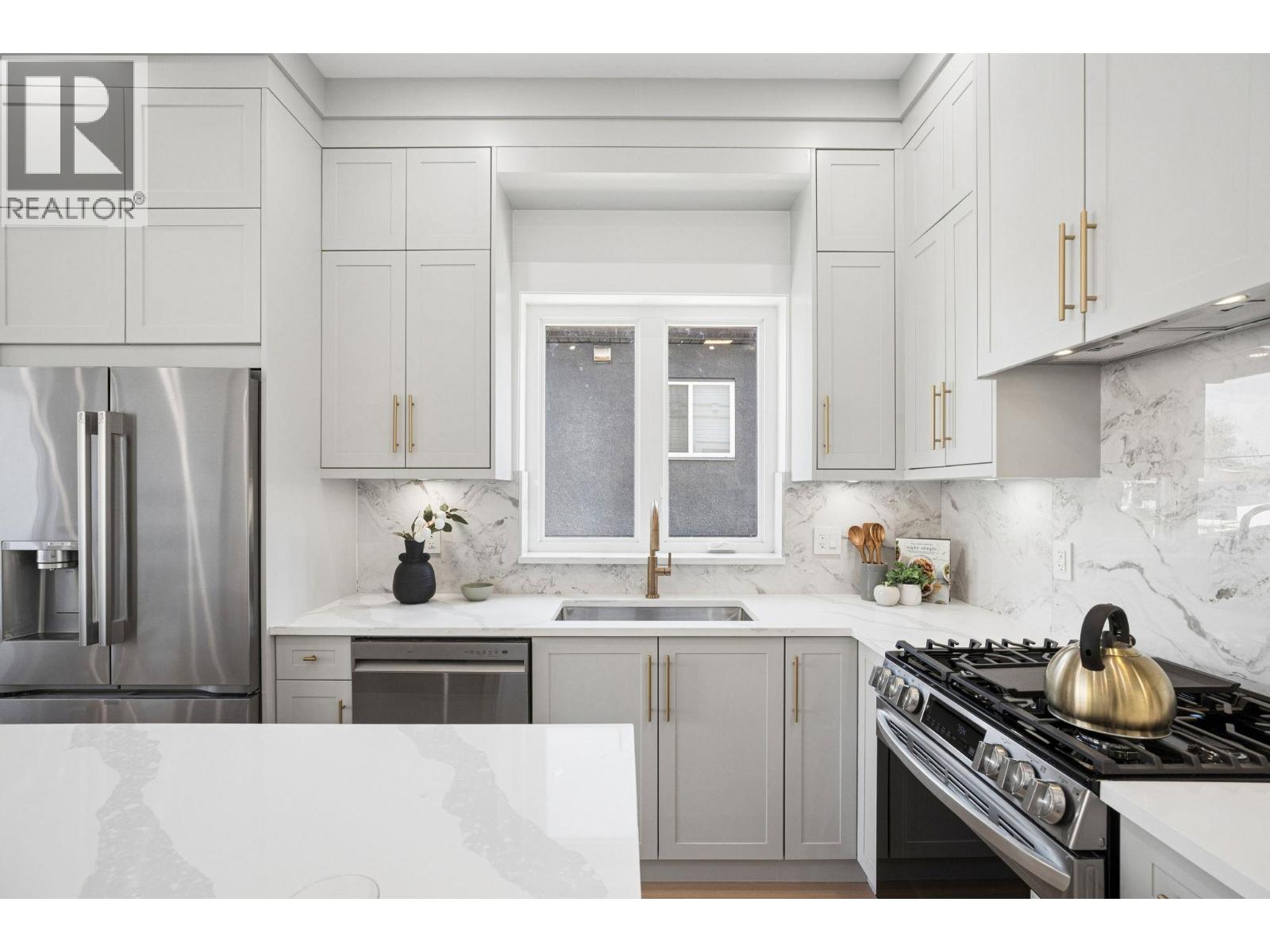 2 1005 E 55th Avenue, Vancouver, British Columbia  V5X 1N8 - Photo 13 - R3116724