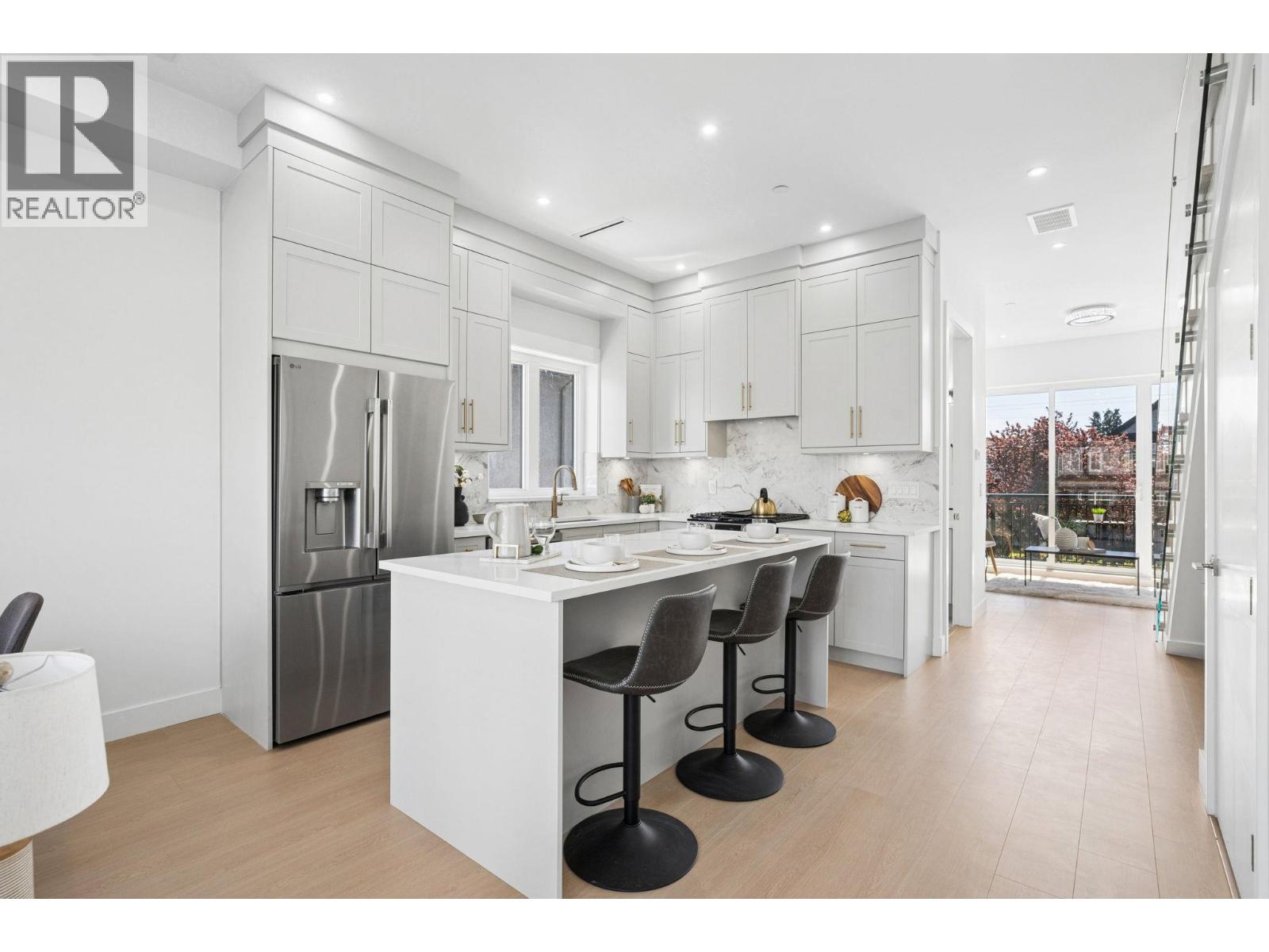 2 1005 E 55th Avenue, Vancouver, British Columbia  V5X 1N8 - Photo 8 - R3116724