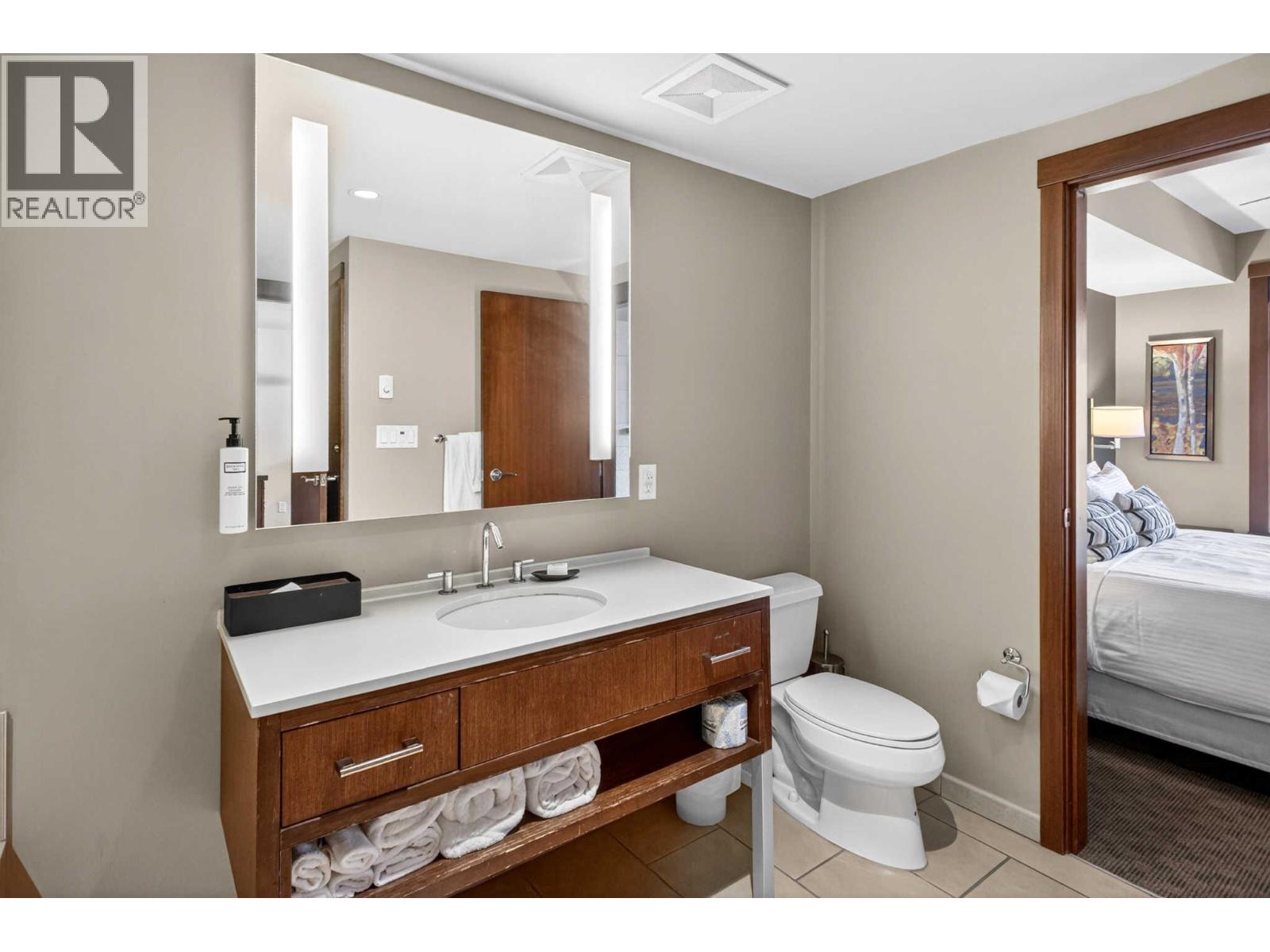 314b 2020 London Lane, Whistler, British Columbia  V0N 1B2 - Photo 8 - R3116725