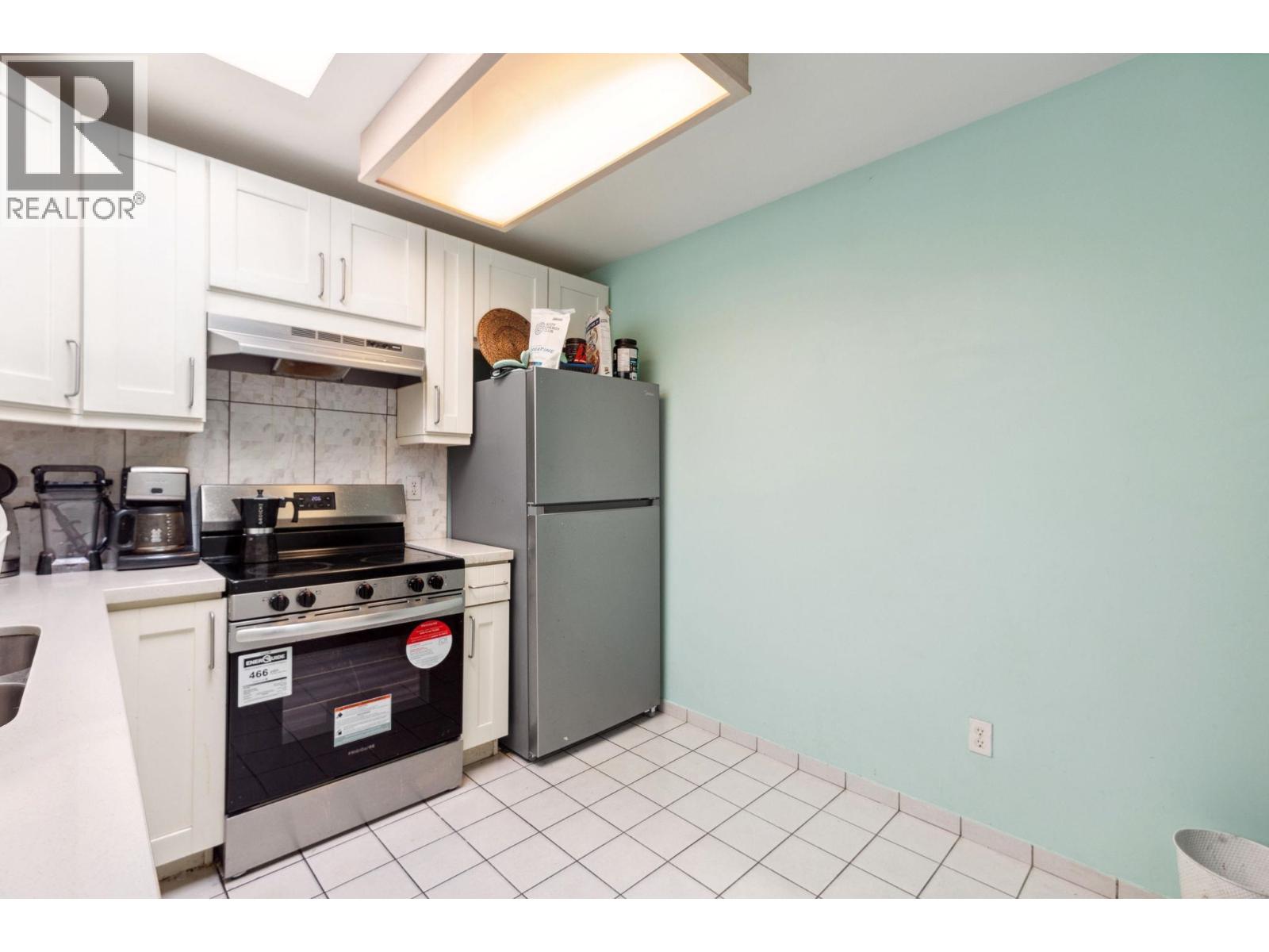 309 7368 Royal Oak Avenue, Burnaby, British Columbia  V5J 4J6 - Photo 7 - R3116737