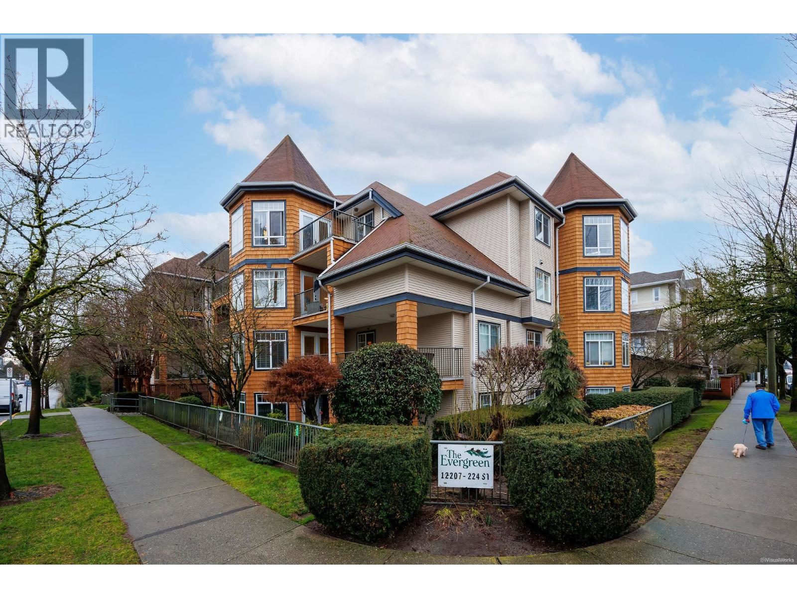 111 12207 224 Street, Maple Ridge, British Columbia  V2X 6B9 - Photo 2 - R3116754