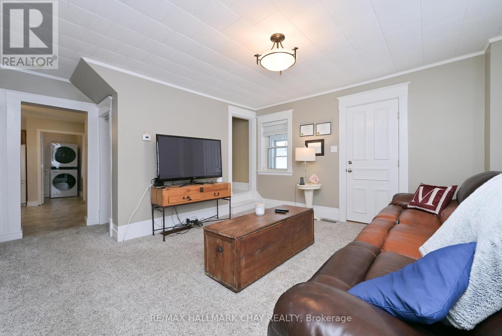 48 Caroline Street W, Clearview, Ontario  L0M 1G0 - Photo 12 - S12821268