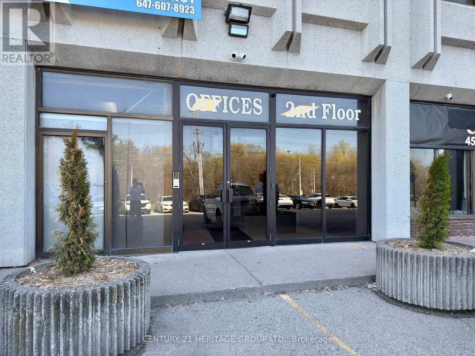 202 D - 4544 DUFFERIN STREET W, Toronto, Ontario