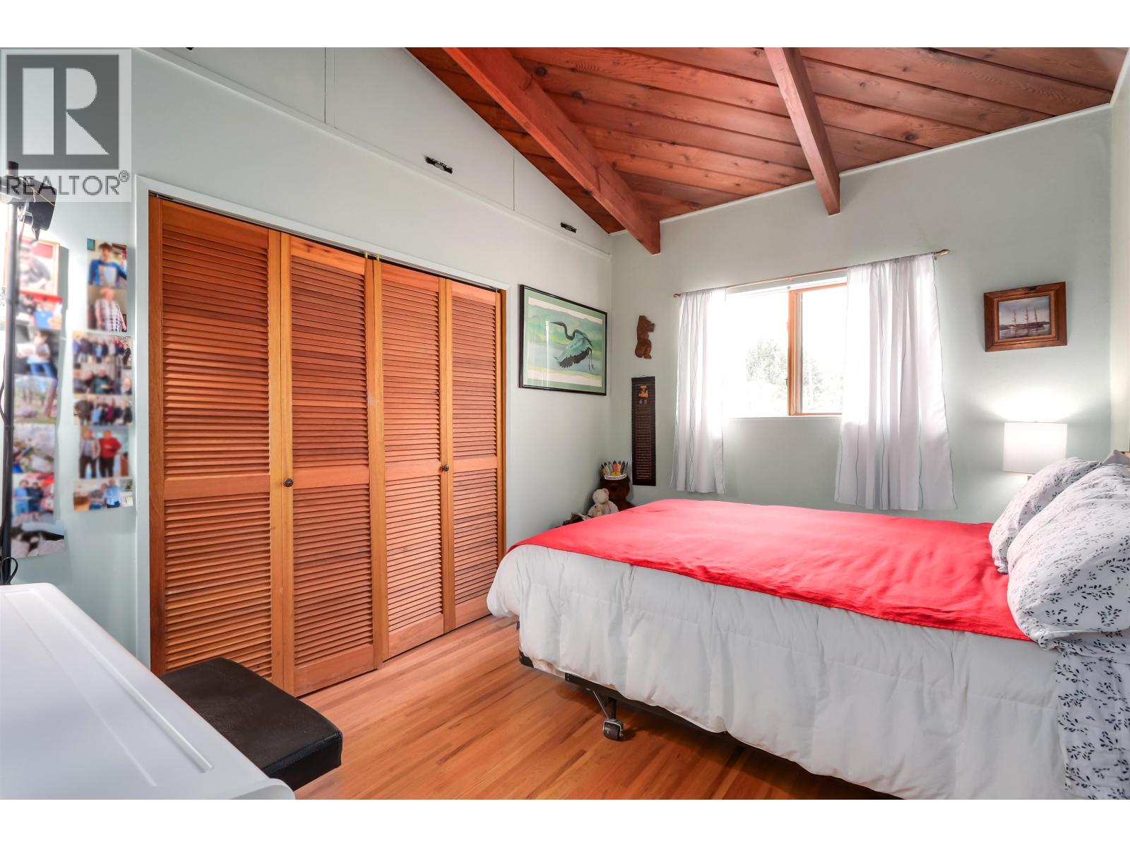 957 Essex Road, North Vancouver, British Columbia  V7R 1W1 - Photo 15 - R3116731